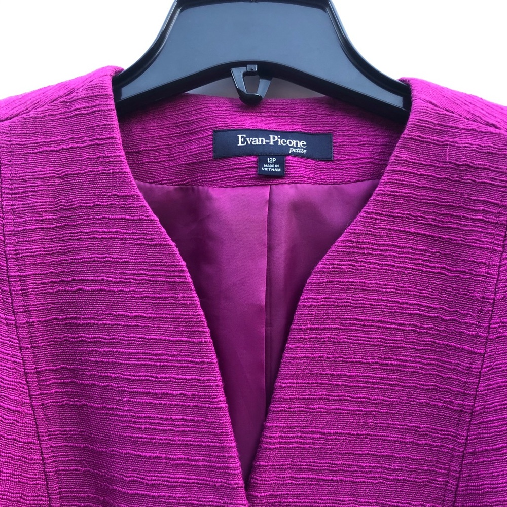 Evan-Picone Fuchsia Two Button Textured Career Su… - image 3